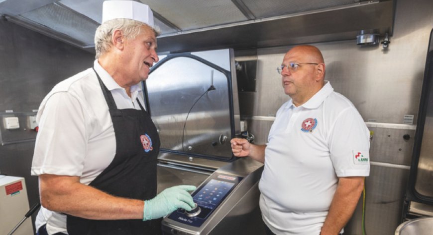 Le soluzioni RATIONAL al centro della nuova cucina mobile della Croce Bianca