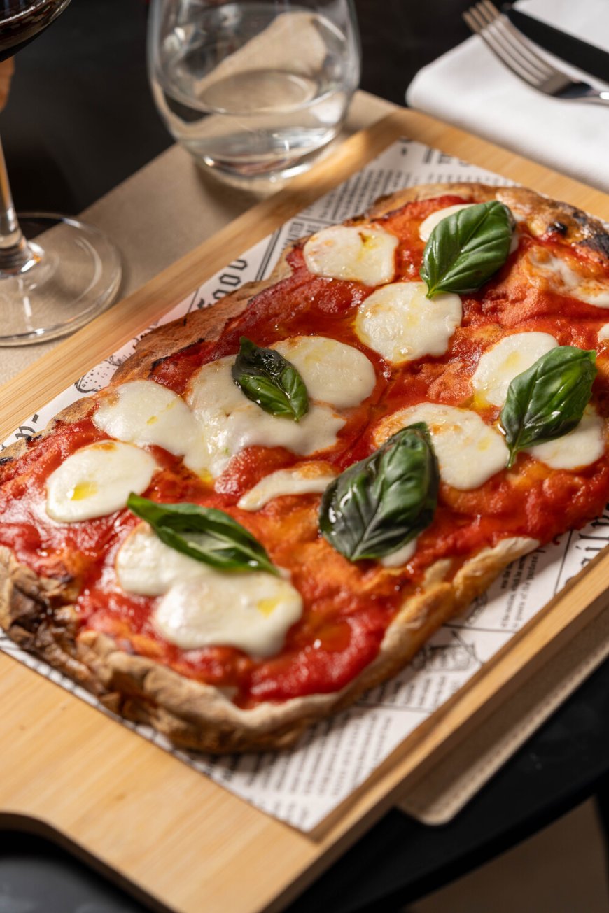 Cocktail bar e cucina a quattro mani: l'Hotel Diana si rinnova