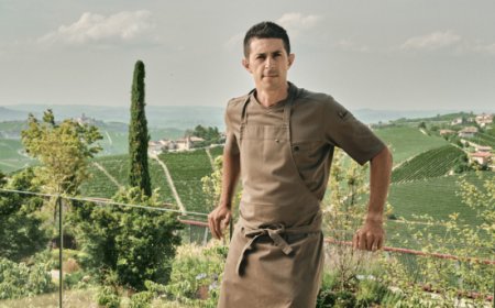 Lo chef Michelangelo Mammoliti inaugura ''A cena con…'' alla Caritas di Alba