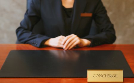 Scopri la parola del giorno su WikiHoreca.com: Concierge