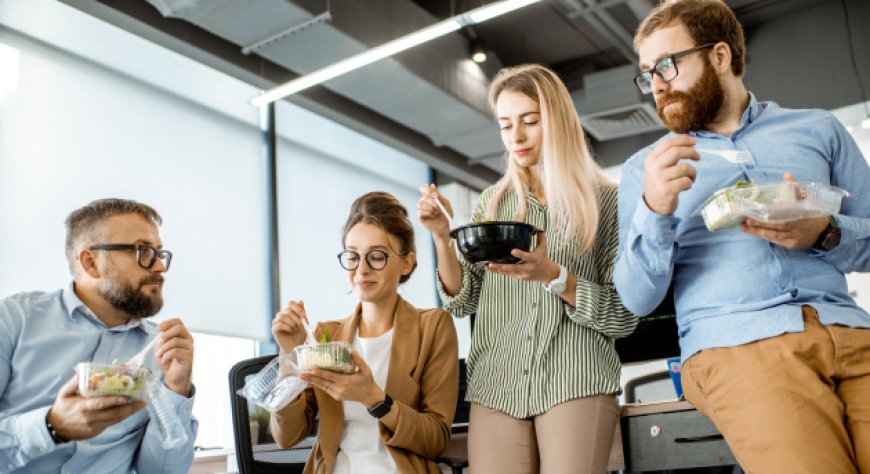 Pausa pranzo: la Capitale fedele alla tradizione, Milano guarda oltre confine