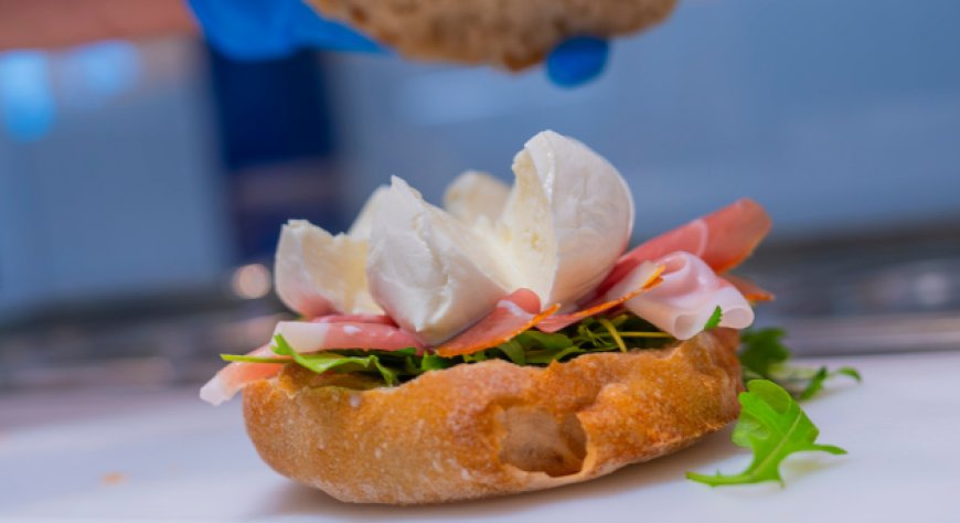 Formaggi di bufala, il mercato cresce: +8,1% in valore nell'ultimo anno