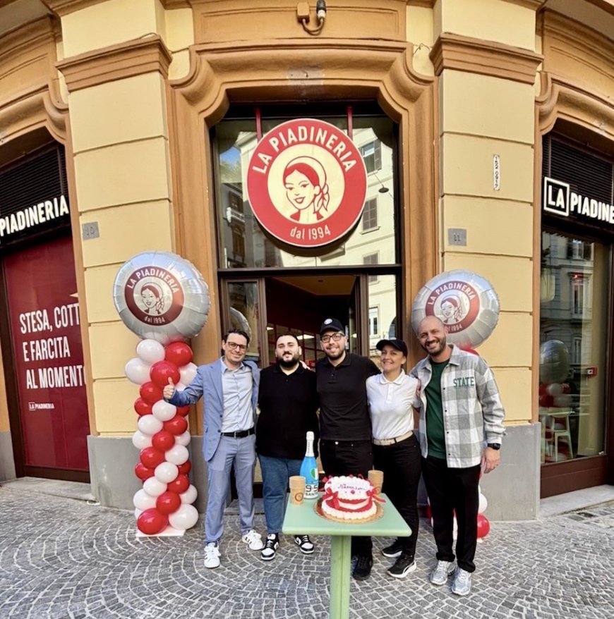 La Piadineria sbarca a Napoli, città simbolo dello street food 