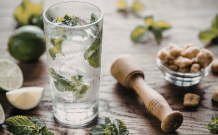 Scopri la parola del giorno su WikiHoreca.com: Muddling