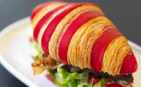 La pasticceria incontra l'hamburger da CARDINALE Milano