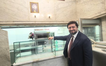 Pintauro 1785 riapre a marzo: nuovo corso per la storica pasticceria napoletana