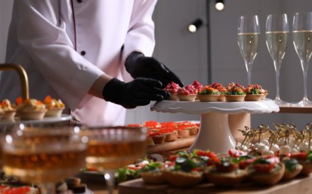 Scopri la parola del giorno su WikiHoreca.com: Chef Garde-manger