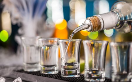 Scopri la parola del giorno su WikiHoreca.com: Metal Pour