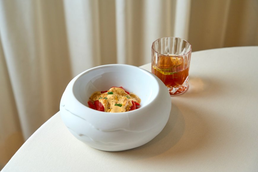 Chef Alessandro Dal Degan firma un menu di sei portate stellate con caffè Nespresso Professional