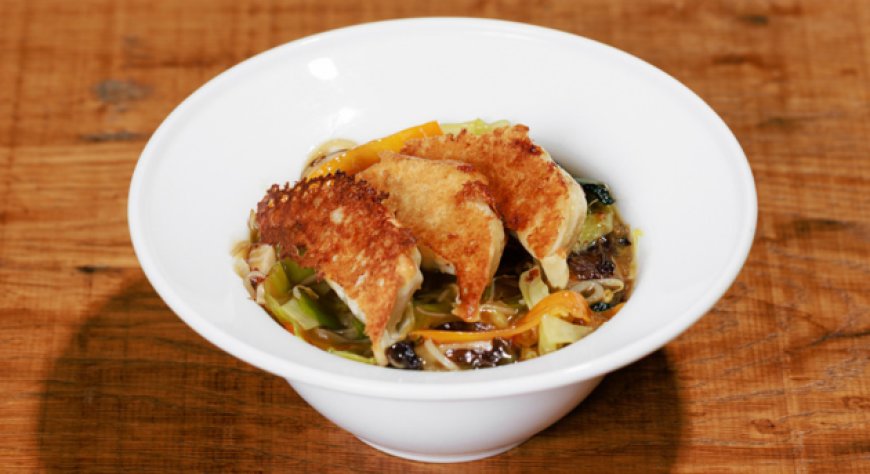 Power Gyoza Don: la ricetta realizzata per gli atleti giapponesi arriva a Milano