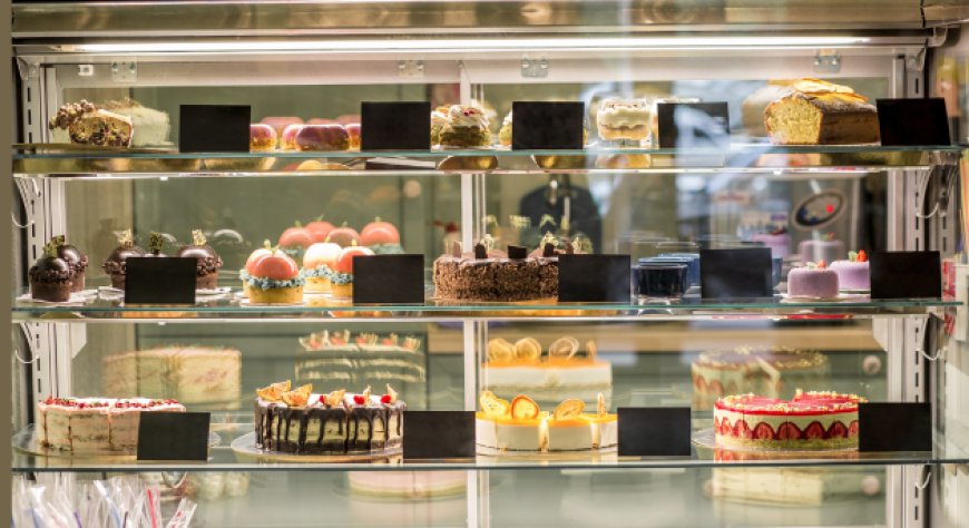 Scopri la parola del giorno su WikiHoreca.com: Pasticceria crudista