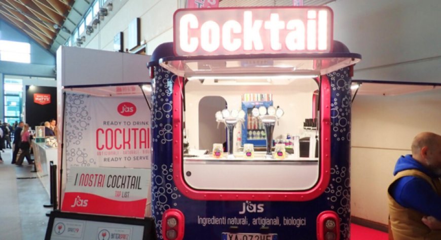 JAS anticipa l'estate e presenta due nuovi cocktail ready to drink