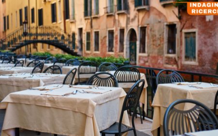 Città italiane, il commercio cambia volto: in crescita ristorazione e alloggi turistici