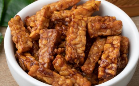 Scopri la parola del giorno su WikiHoreca.com: Tempeh