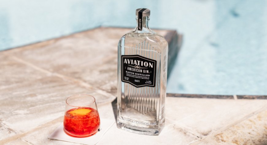 Aviation American Gin: con Rinaldi 1957 il gin di Ryan Reynolds conquista il mercato italiano