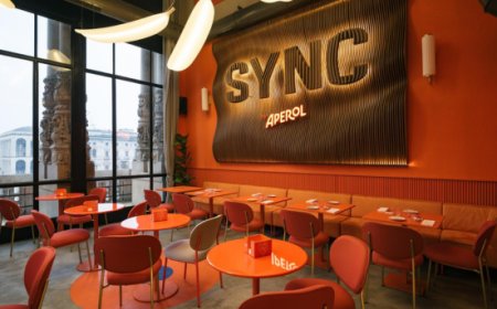 A Milano apre SYNC by Aperol, il listening bar che unisce mixology, food e musica
