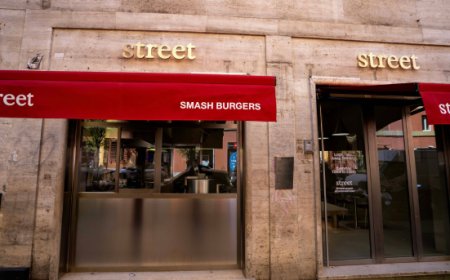 Street Smash Burgers apre a Roma: il brand che sta conquistando l'Europa sbarca nella Capitale