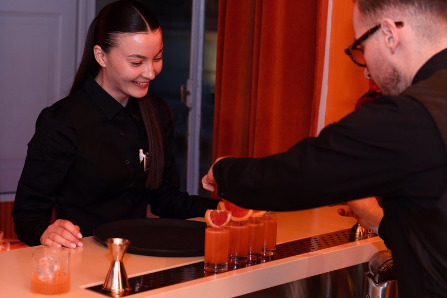 A Milano apre SYNC by Aperol, il listening bar che unisce mixology, food e musica