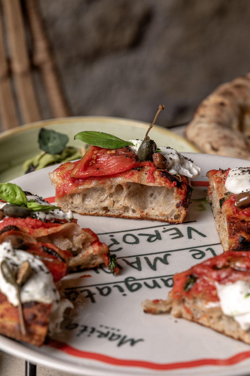 La Contrada compie 30 anni, una storia di famiglia con pizza d’autore e identità contemporanea