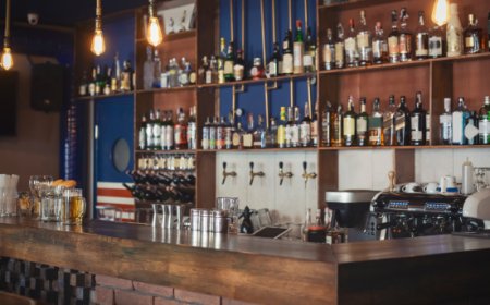 Cosa serve per aprire un bar: tutto quello che devi sapere prima di iniziare