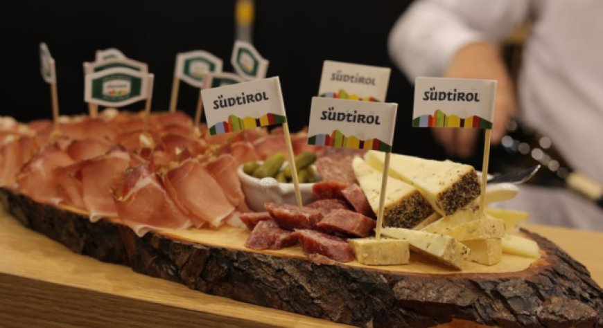 Speck Alto Adige IGP, trent'anni di eccellenza celebrati a TuttoFood