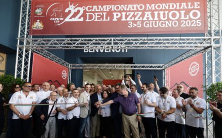 Campionato Mondiale del Pizzaiuolo, a Napoli oltre 600 concorrenti da 35 Paesi