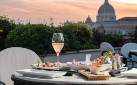 Terrazza Les Étoiles: la nuova drink list 2026 racconta l'aperitivo all'italiana