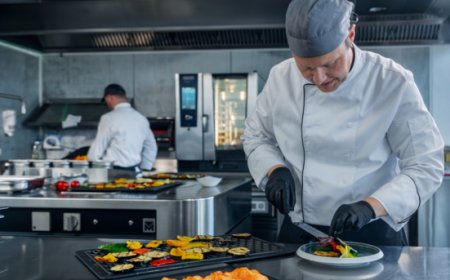 Personale qualificato introvabile: le cucine rivedono processi e organizzazione