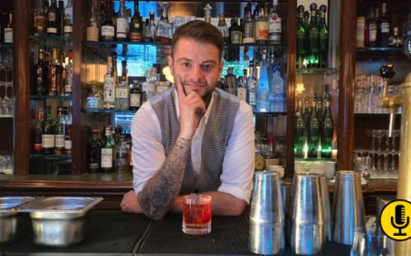 Europe’s 50 Best Bars ad Amsterdam: dentro il Flying Dutchman, il brown bar del Sofitel Legend The Grand Amsterdam