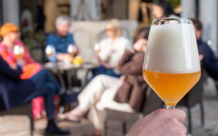 Caldo record e abitudini a tavola: come cambia la scelta della birra secondo 32 Via dei Birrai