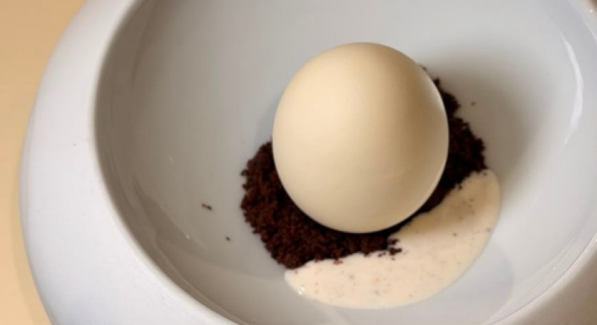 Ovum Regale, il nuovo dessert di Tartufo Regale ispirato alla perfezione dell’uovo