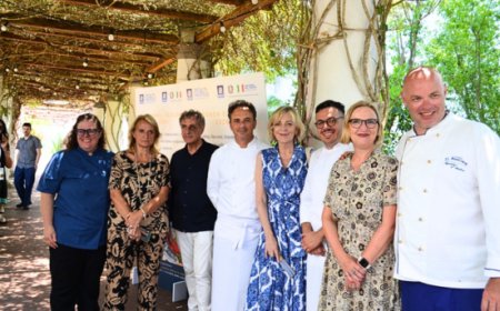 Praesentia parte da Ischia: cucina, vino e cultura per raccontare la Campania
