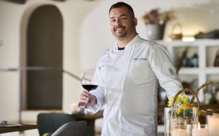 Chef Salvatore Camedda firma la cucina naturale di Ulìa ad Arzachena