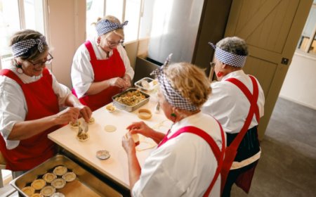 Il marketing della nostalgia: le nonne in vetrina 'nuovo vecchio' fenomeno della ristorazione italiana