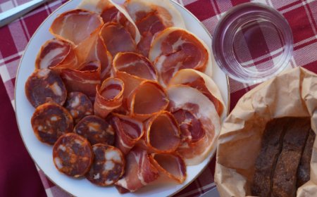 Broccia Trattoria Popolare porta in tavola l’estate calabrese