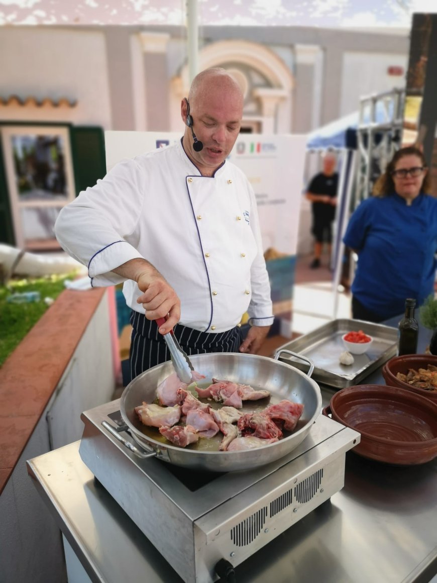 Praesentia parte da Ischia: cucina, vino e cultura per raccontare la Campania