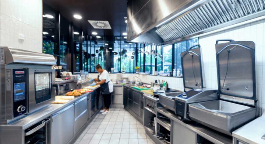 Ristorazione, costi in aumento e investimenti: il 78% punta sulle tecnologie di cucina