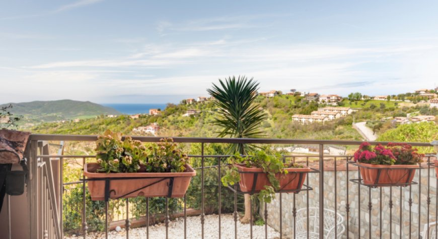 Turismo diffuso: 40 milioni di euro generati da Airbnb nei piccoli borghi in Campania
