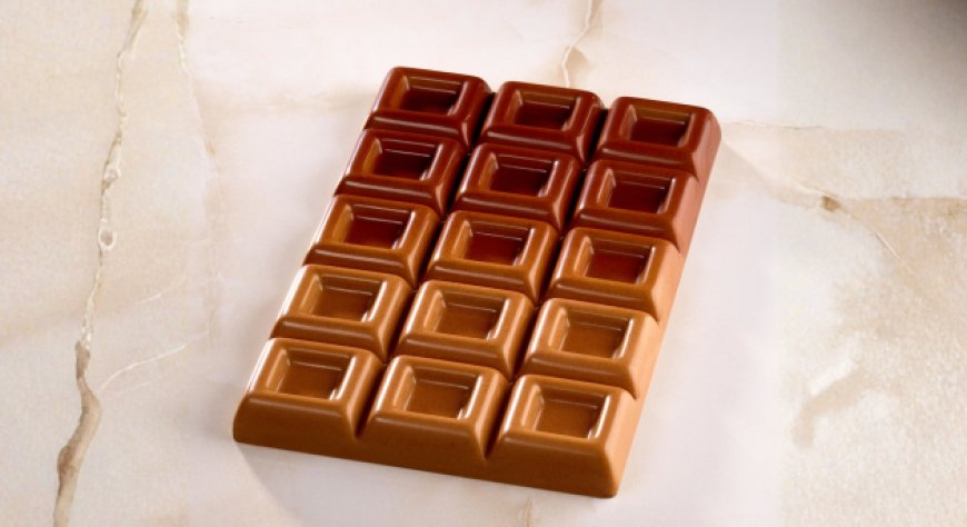 Giornata Mondiale del Cioccolato: Davide Comaschi firma ''Share the snack''