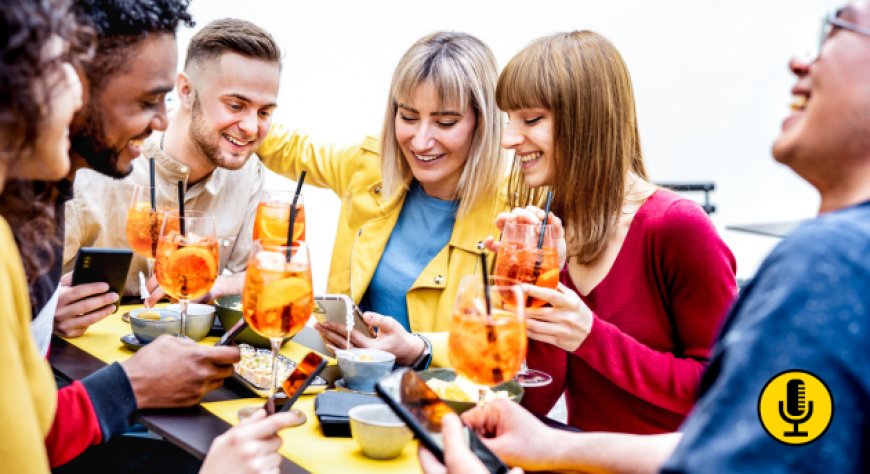 Cocktail teatrali, pickle juice e una Gen Z che beve più di quanto si pensi
