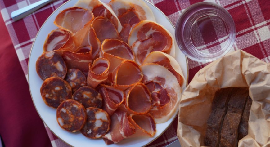 Broccia Trattoria Popolare porta in tavola l’estate calabrese