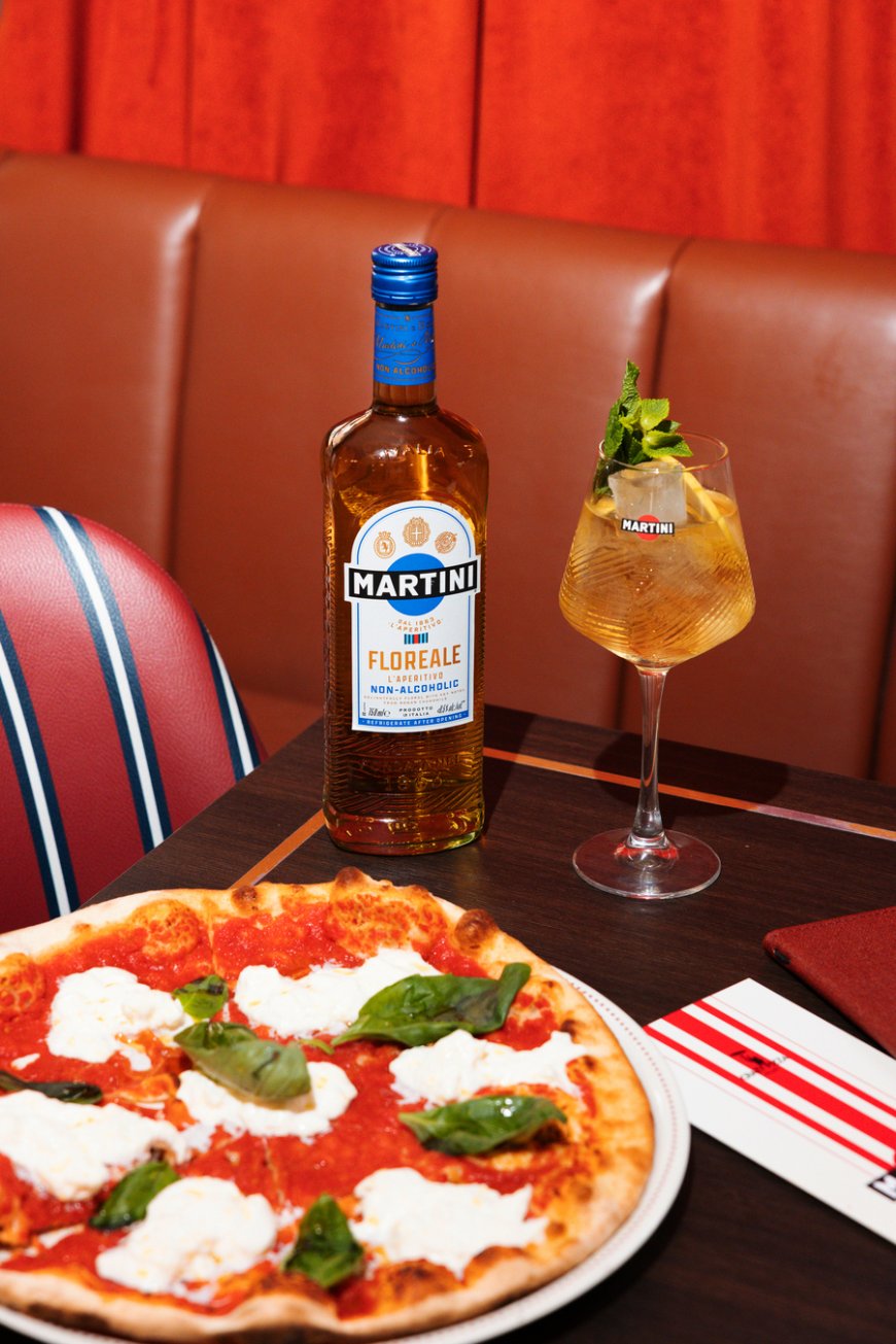 MARTINI® e Crazy Pizza: nuova partnership per l’aperitivo contemporaneo