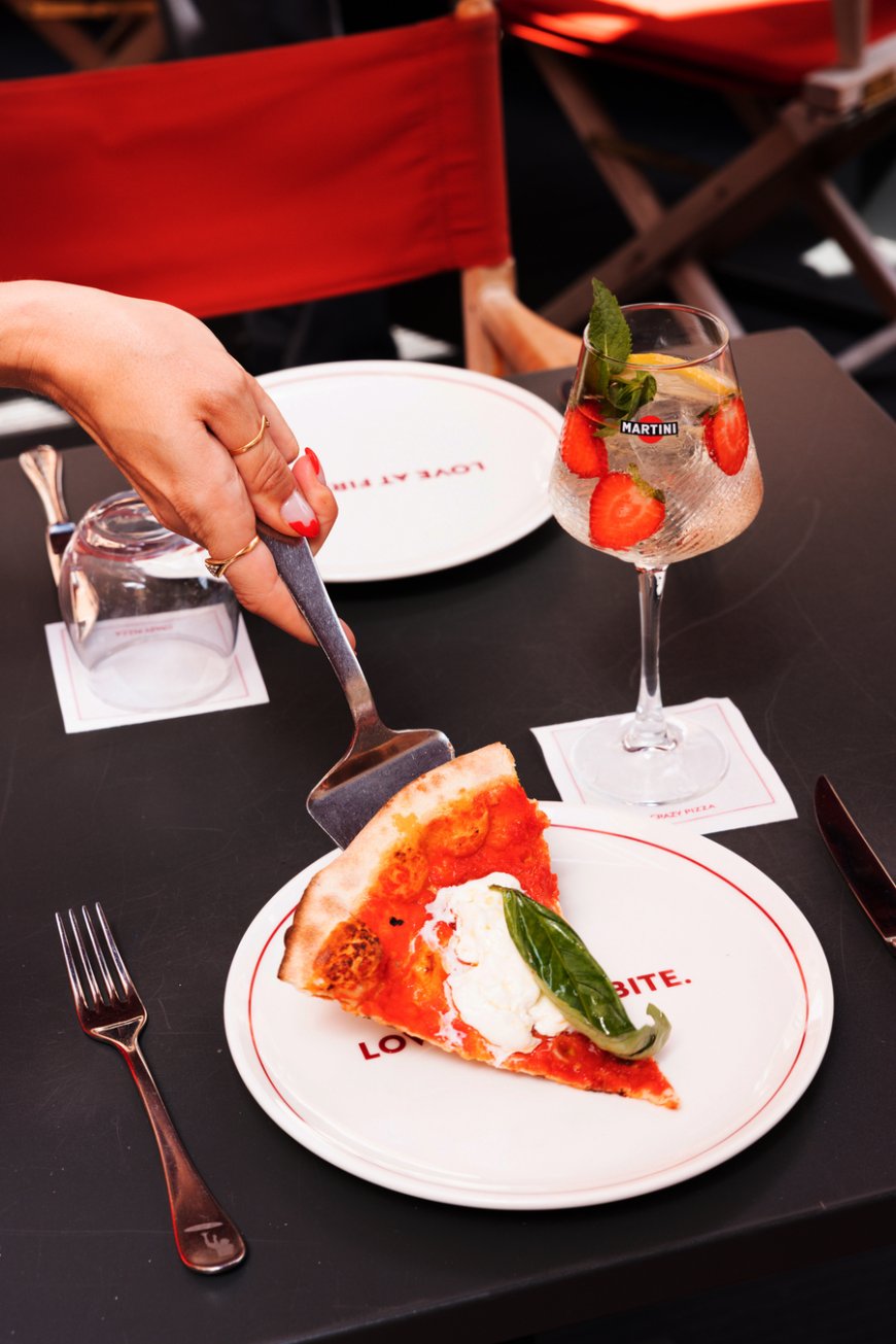 MARTINI® e Crazy Pizza: nuova partnership per l’aperitivo contemporaneo