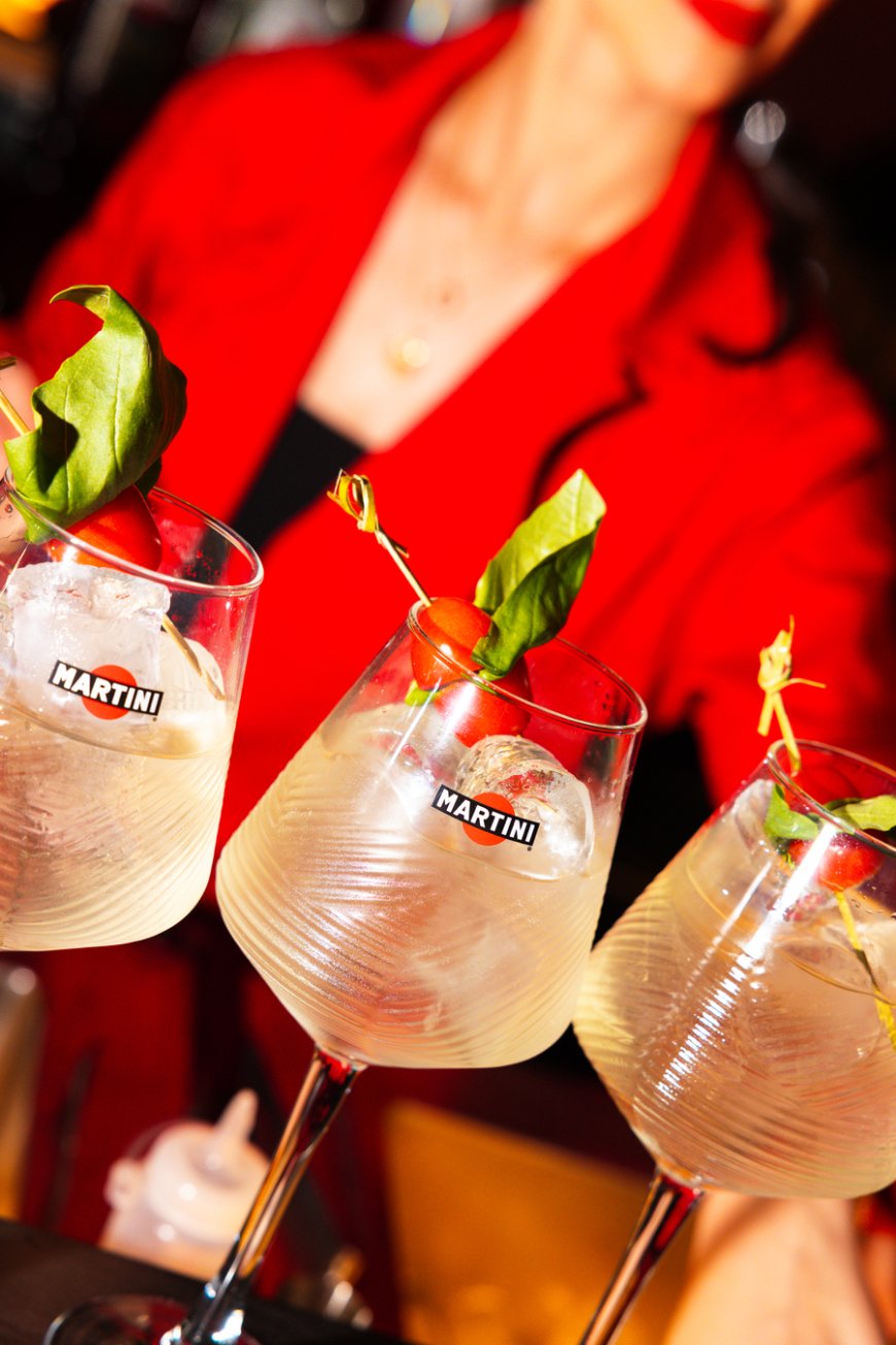 MARTINI® e Crazy Pizza: nuova partnership per l’aperitivo contemporaneo