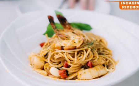 Spaghetti allo scoglio, il piatto cult dell'estate per un italiano su due