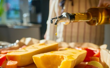 Olio EVO, prezzi all’origine in calo: quanto del ribasso arriva ai ristoratori?