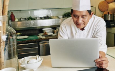 Se il cliente chiede all’AI dove andare, cosa deve sapere del tuo locale?
