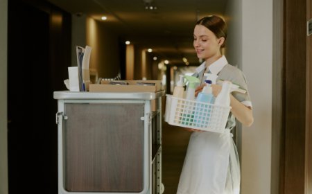 Pulizia della camera in hotel, il servizio quotidiano cambia valore
