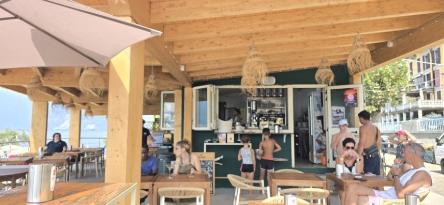GUD Verbania: da chiosco estivo a locale sul lago pensato per lavorare tutto l’anno