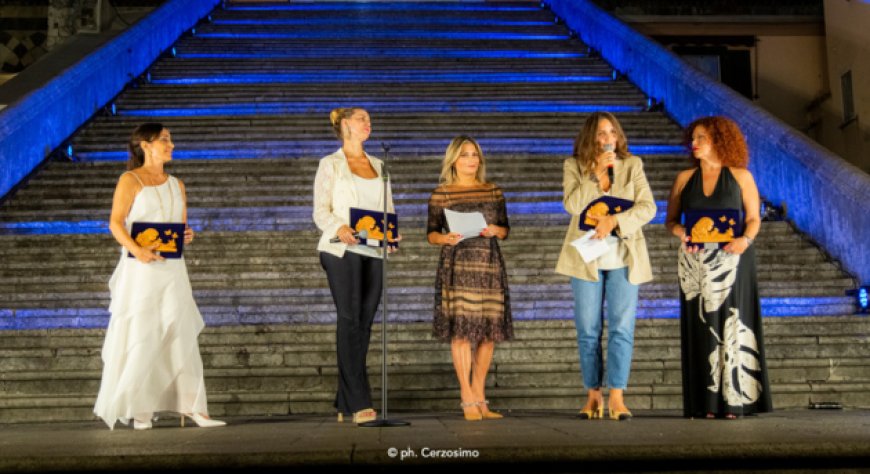 Antonia Trucillo riceve il premio 'Trama d’Impresa' per il sostegno all’autonomia femminile